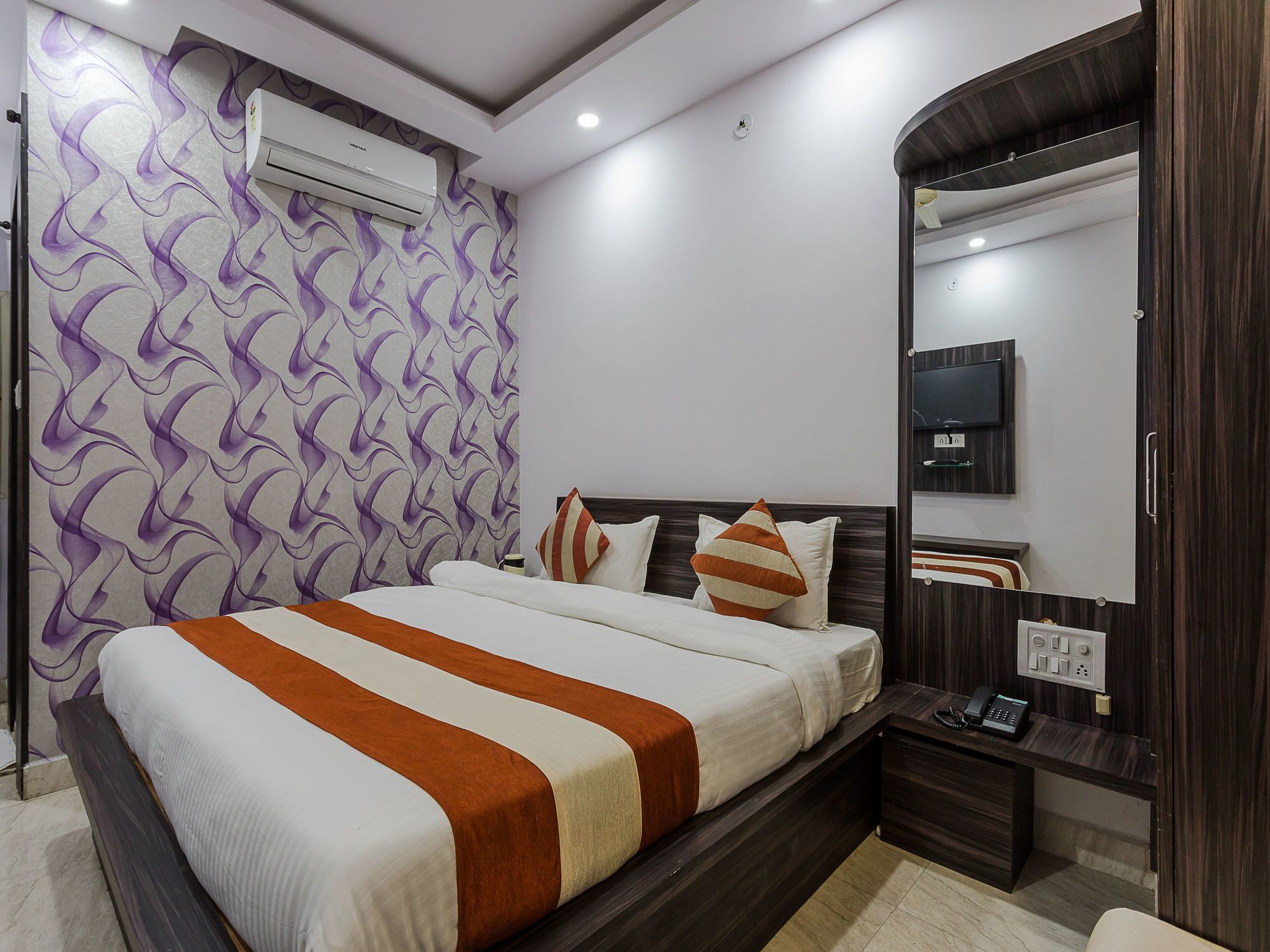 Treebo Trend Bharat Regency Hotel Bhopal Exterior photo